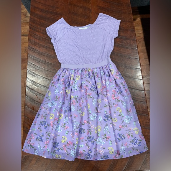 Easter dresses for sale size 10-12 - Picture 2 of 2